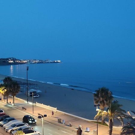 Апартаменты Turisstiko Playa Carvajal Фуэнхирола Экстерьер фото