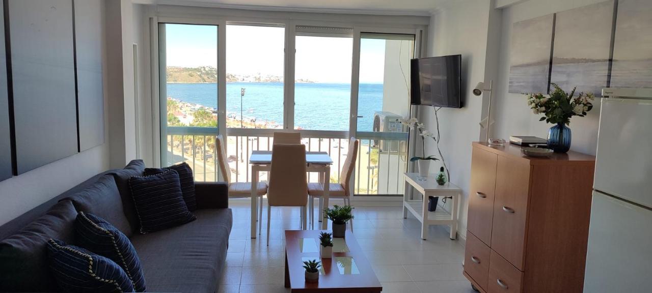 Апартаменты Turisstiko Playa Carvajal Фуэнхирола Экстерьер фото